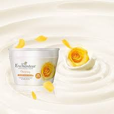 كريم إنشانتير مرطب معطر – Enchanteur Moisturizing Perfumed Cream