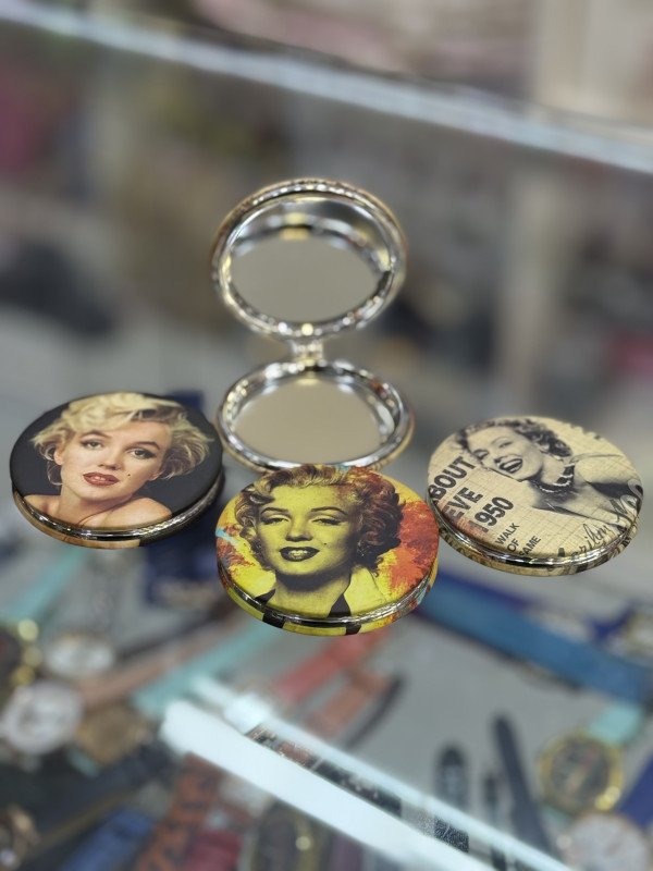 Small size mirror