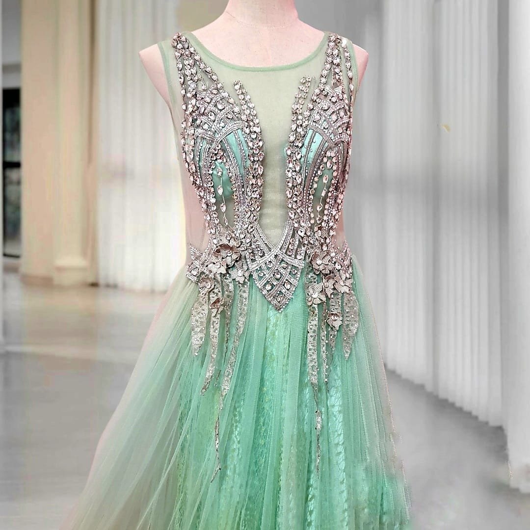 فستان فستقي Pistachio Green Dress