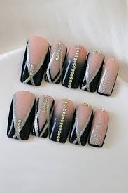 GlamPress Ultra-Fit Press-On Nails Kit