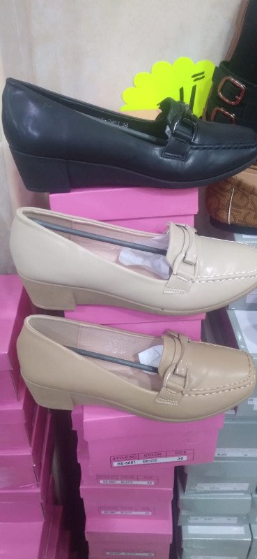توب سايدر نسائي بكعب – "إيليغانت لوك" Women’s Heeled Topsider – "Elegant Look"
