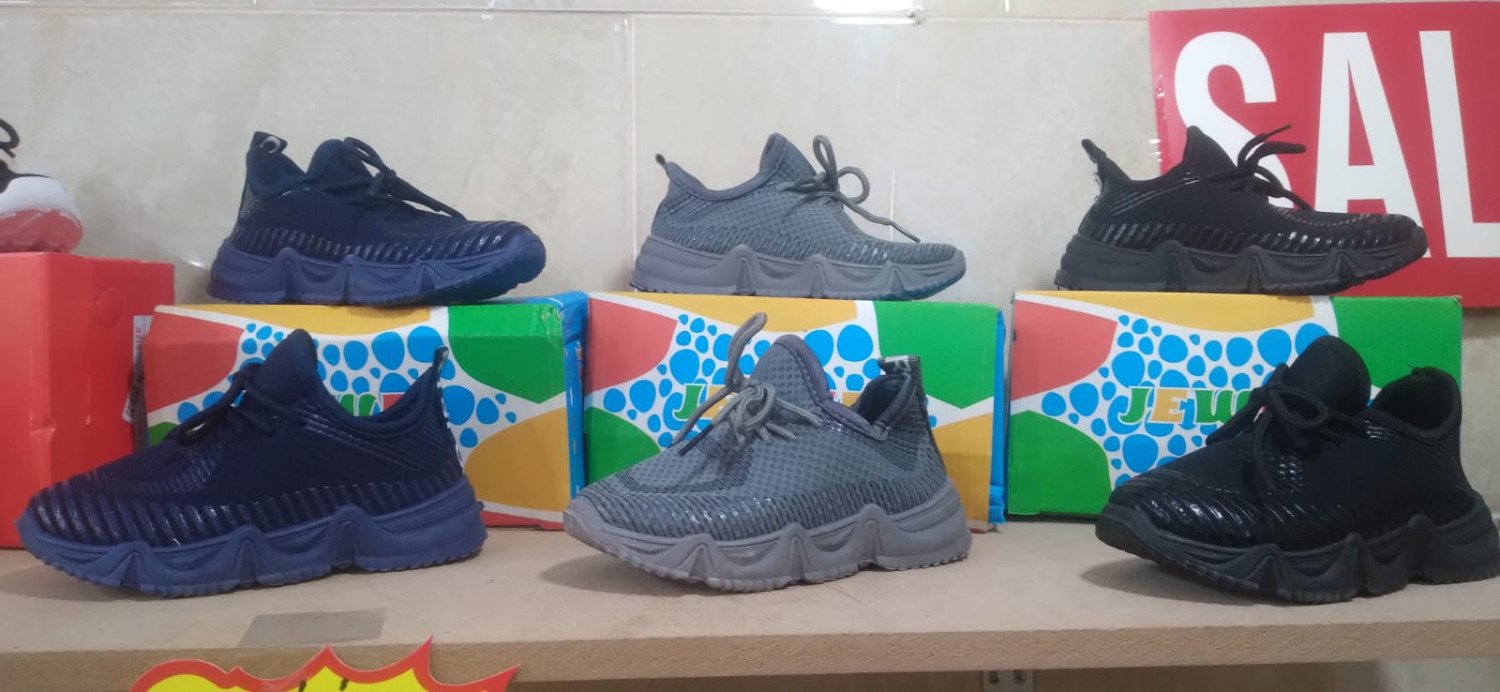 شوز أطفال ولادي/بناتي نخب أول – "الراحة تبدأ من الخطوة الأولى" Premium Kids' Shoes (Boys & Girls) – “Comfort Starts from the First Step”