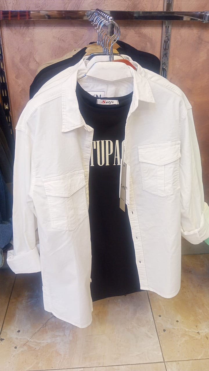 قميص رجالي أبيض بجيوب أمامية I Men’s White Shirt with Front Pockets