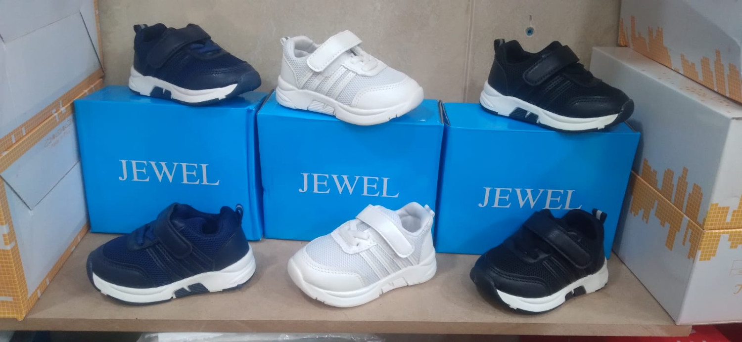 بوط بيبي نخب أول – "راحة ودفء لصغيرك" Premium Baby Boots – “Comfort & Warmth for Your Little One”