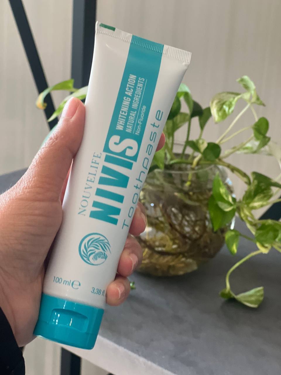 معجون اسنان Nivis toothpaste
