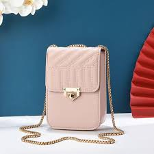 شنطة كلتش نسائية – "أناقة في يدك" Women’s Clutch Bag – “Elegance in Your Hands”