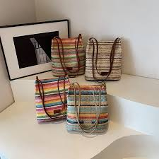 شنطة نسائية شامواه – "أناقة ناعمة بلمسة فاخرة" Women’s Suede Handbag – “Soft Elegance with a Luxurious Touch”