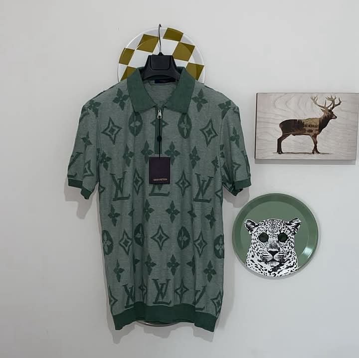 LV t-shirt | بلوزة LV