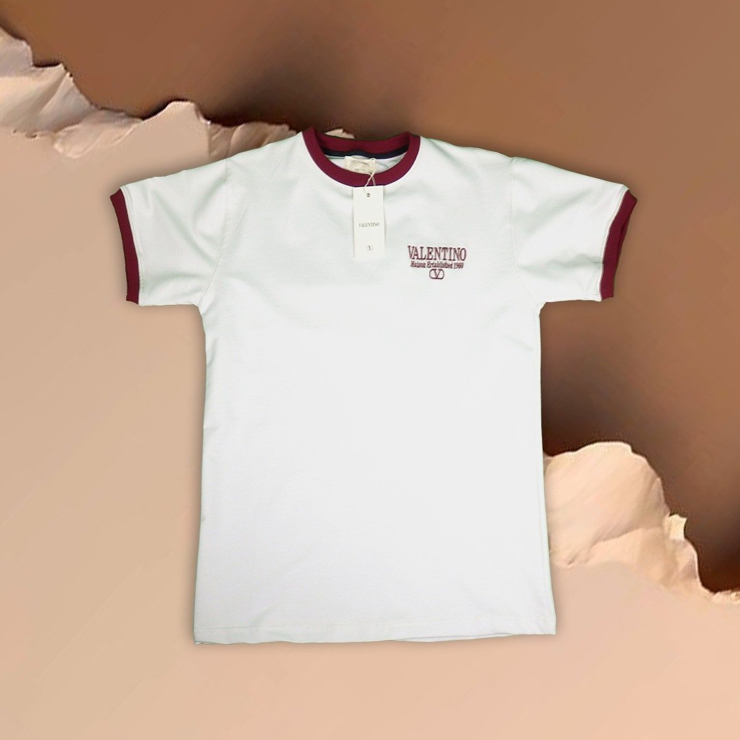 Valentino T-shirt white | بلوزة ڤالانتينو أبيض